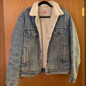 Vintage Oversized Levi’s Jean Jacket